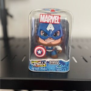 Hasbro Captain America Mighty Muggs Figure - Blue, Red, White, Brown